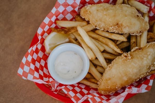 What's the Secret to Perfectly Light and Crispy Beer-Battered Cod for Fish and Chips?